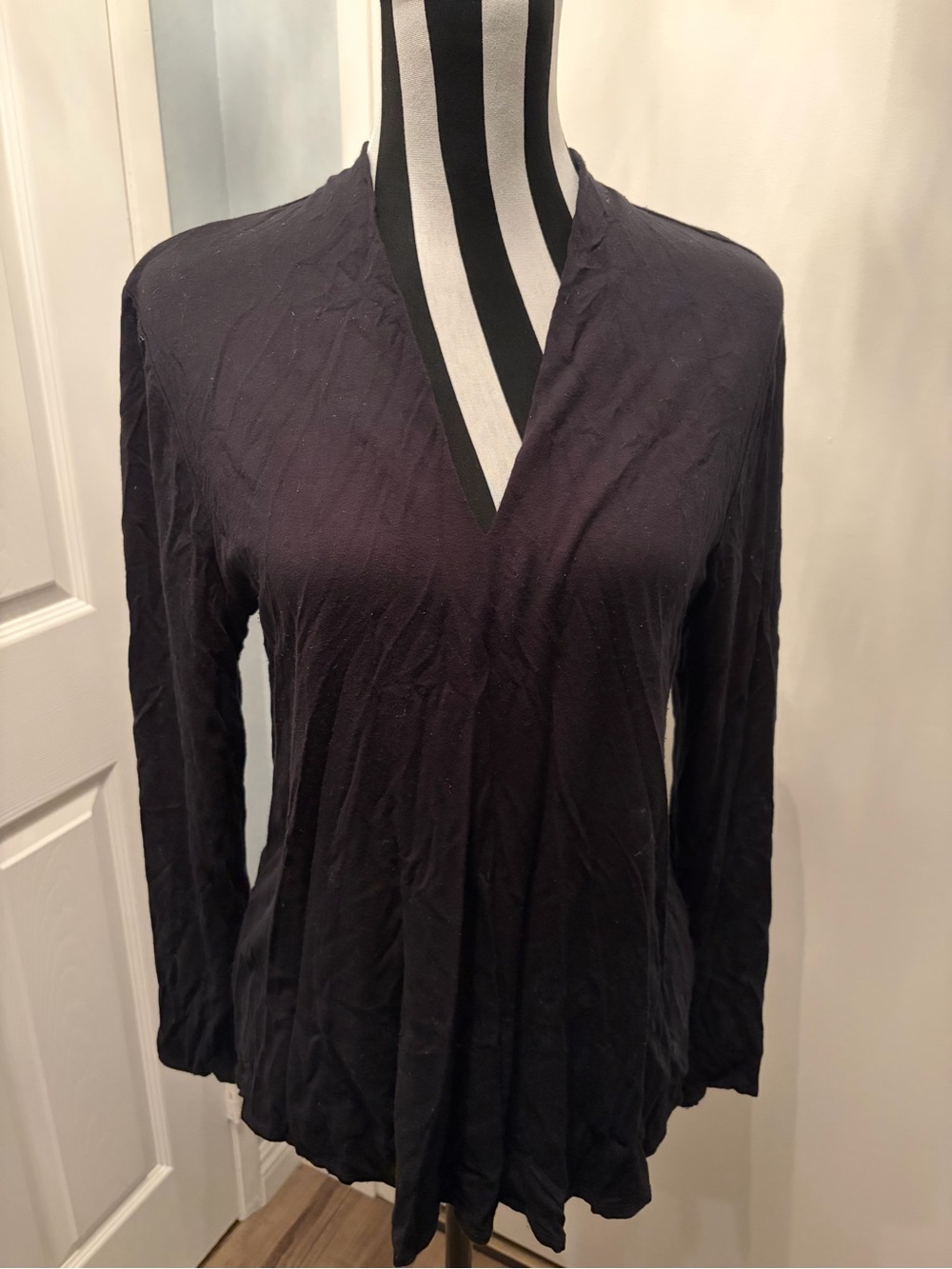 Premise Black V-Neck Long Sleeve Tee